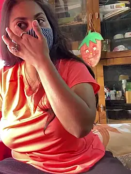 Изображение секс-шоу модели Haanikaur_saavi