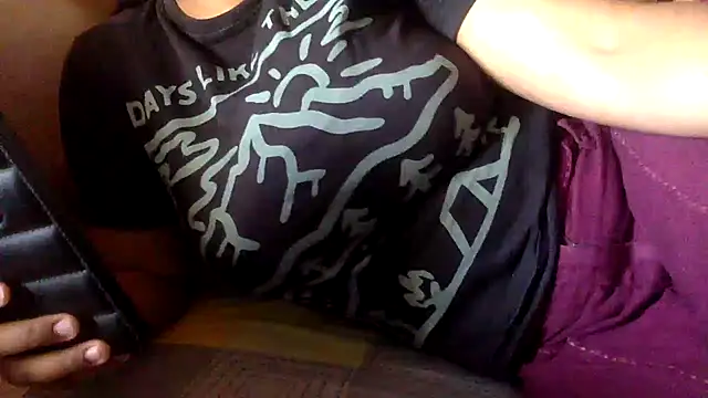 Haanikaur_saavi's sex show image