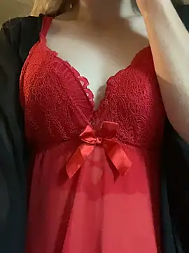 Изображение секс-шоу модели Naughtynotniceaussue