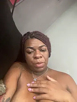 Priihmedeiros's sex show image