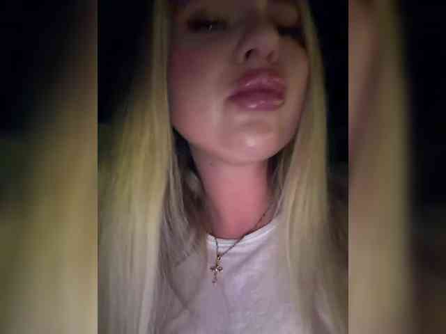 Kotofeyka1's sex show image