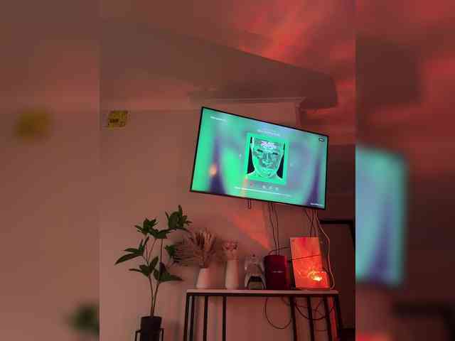 Kotofeyka1's sex show image