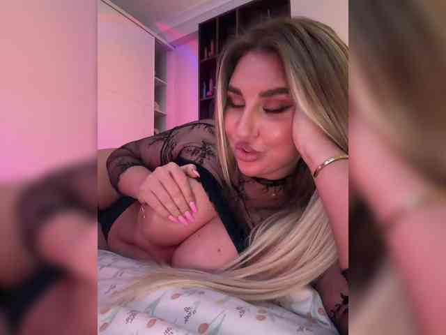 Kotofeyka1's sex show image