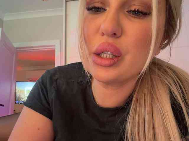 Sexshow-Bild von Kotofeyka1 Sexshow-Bild von Kotofeyka1