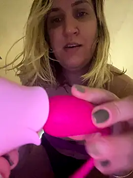 Bia_sexynovaes's sex show image Bia_sexynovaes's sex show image