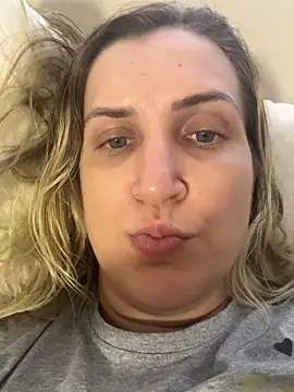 Bia_sexynovaes's sex show image