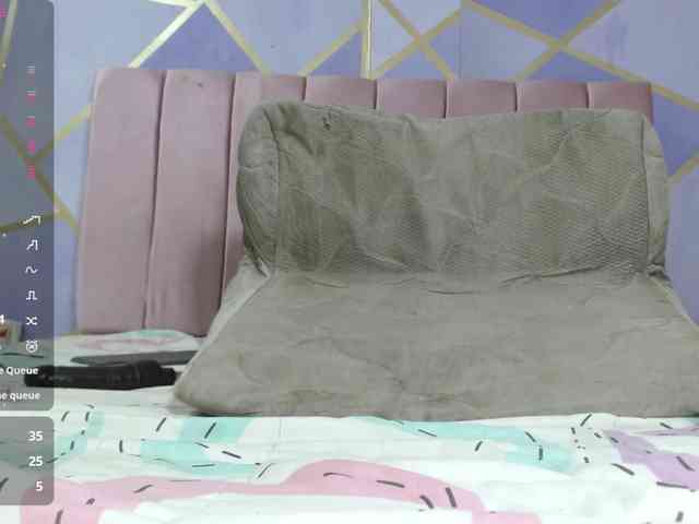 PaolaStone's sex show image