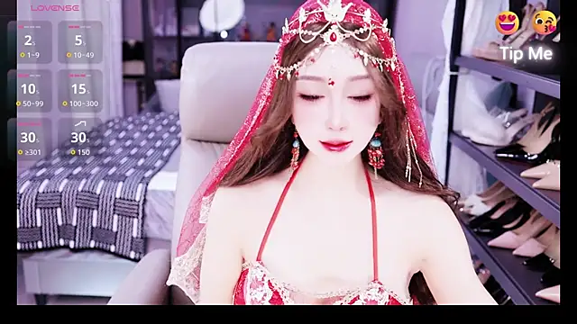 Liora-'s sex show image