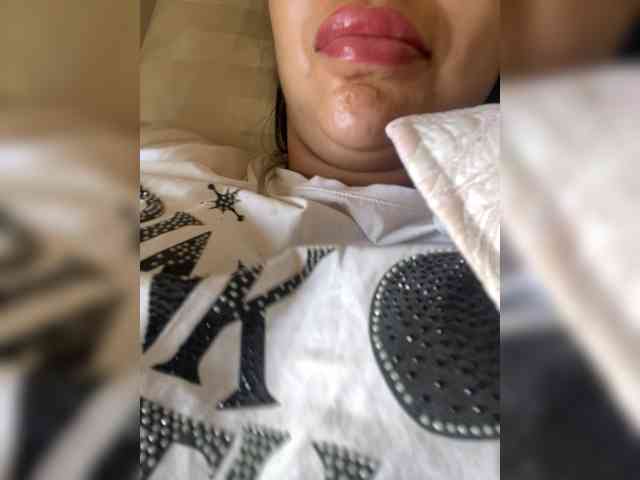 SallyeLeins's sex show image SallyeLeins's sex show image