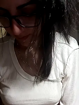 Изображение секс-шоу модели Camilitah Изображение секс-шоу модели Camilitah