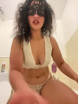 Milana_UK's sex show image