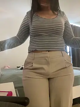 Milana_UK's sex show image