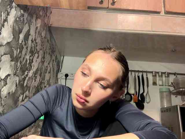 Sexshow-Bild von enchanty-shawty Sexshow-Bild von enchanty-shawty