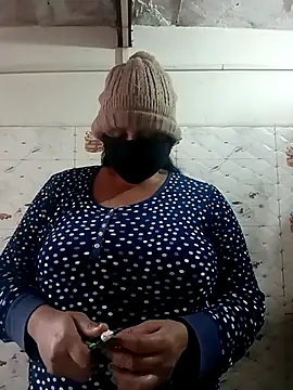 Urvashi_Love's sex show image