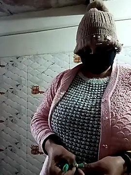 Urvashi_Love's sex show image