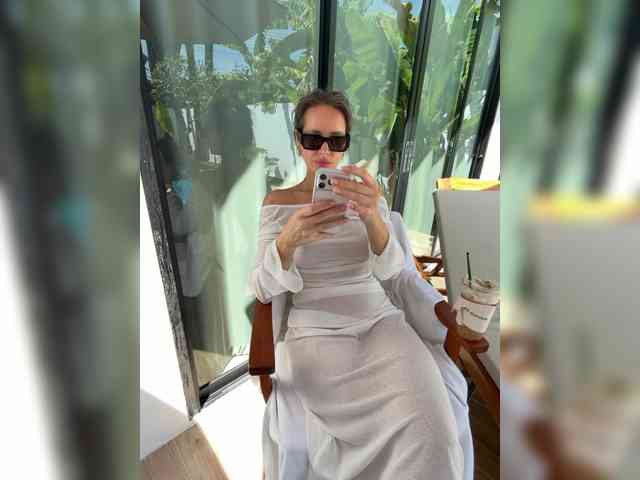 Изображение секс-шоу модели meow-777 Изображение секс-шоу модели meow-777