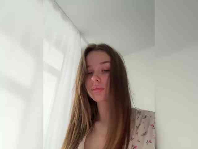 Изображение секс-шоу модели Tati16