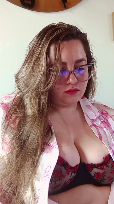 ALICELEBEL_1995's sex show image