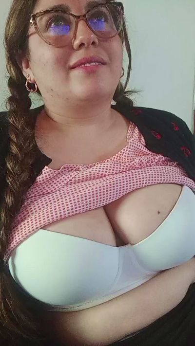 ALICELEBEL_1995's sex show image