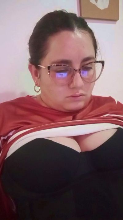 ALICELEBEL_1995's sex show image