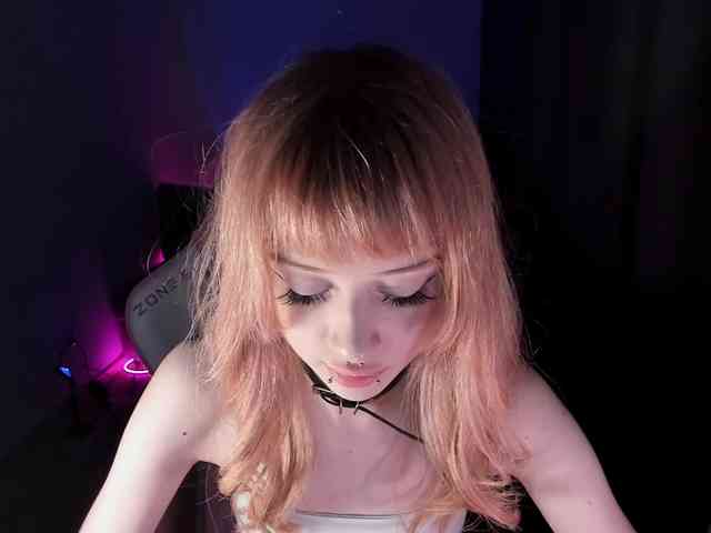 Изображение секс-шоу модели mnepohuyy