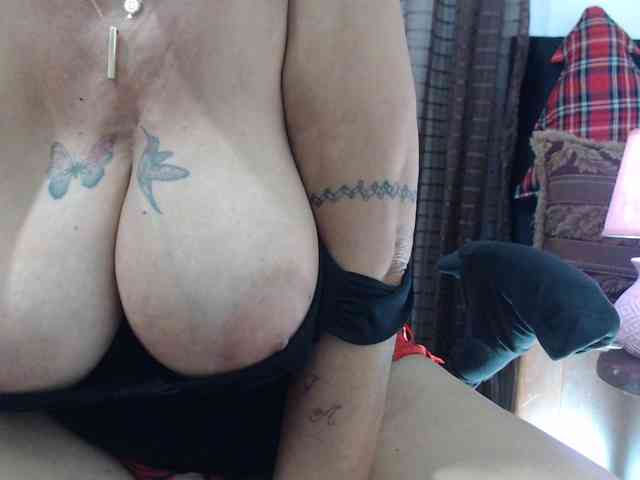 Sexshow-Bild von malenasaenz Sexshow-Bild von malenasaenz