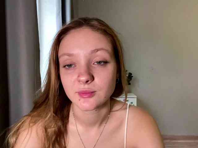 Изображение секс-шоу модели PinkPetal