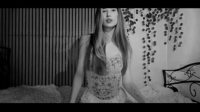 Изображение секс-шоу модели Quinavelle