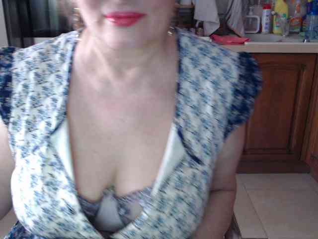 Marionaa's sex show image