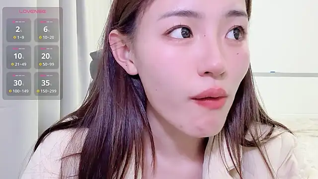 H-2005's sex show image