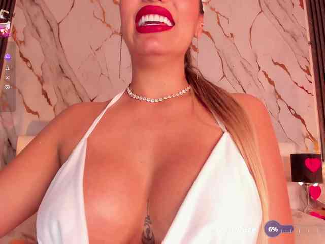 Изображение секс-шоу модели EmilyLeah