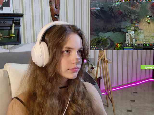 Sexshow-Bild von SarahSupershy Sexshow-Bild von SarahSupershy