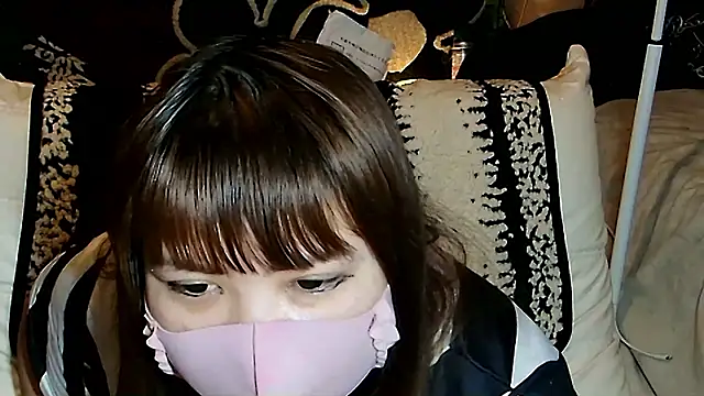 Изображение секс-шоу модели xoxLILxMELOxox