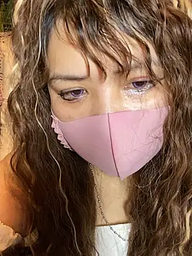 Изображение секс-шоу модели xoxLILxMELOxox