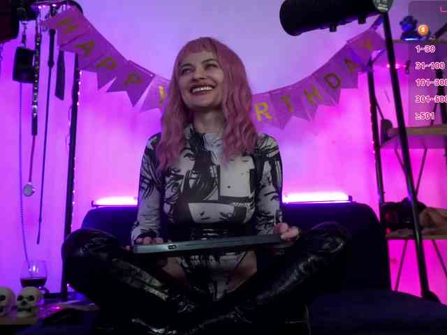 Изображение секс-шоу модели CyberGoddess