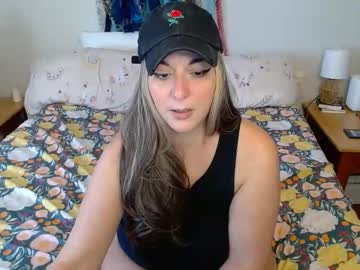 milfmonee's sex show image