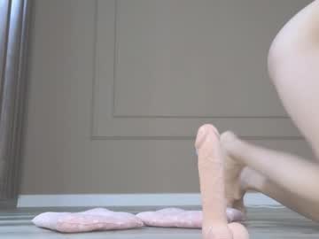 ake_mi's sex show image