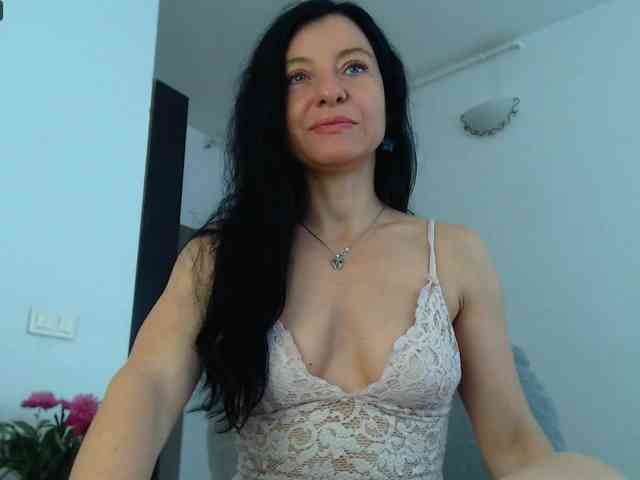 blueyesbaby's sex show image blueyesbaby's sex show image