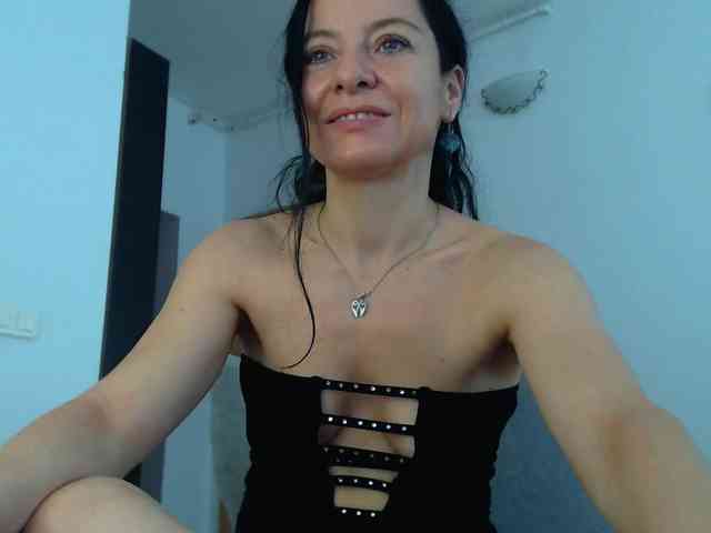 blueyesbaby's sex show image blueyesbaby's sex show image