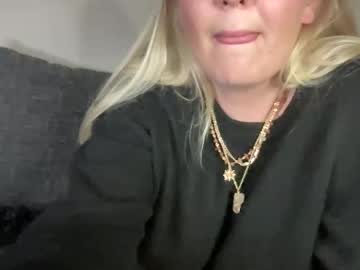 barbiegirl966's sex show image