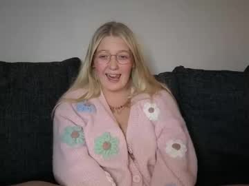 barbiegirl966's sex show image