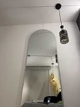 Изображение секс-шоу модели LAURA_VANESA