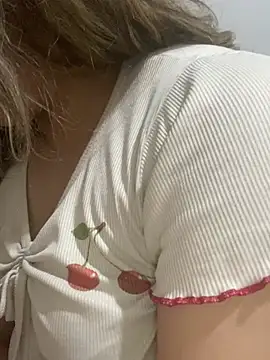 yassminsexy22's sex show image