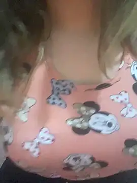 yassminsexy22's sex show image