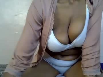 Изображение секс-шоу модели remcy_