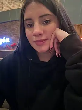 Изображение секс-шоу модели Isabella21_ Изображение секс-шоу модели Isabella21_