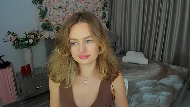 MiracleCurly's sex show image