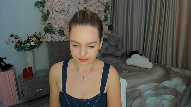 MiracleCurly's sex show image