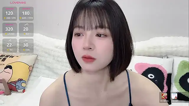 Lucy-8's sex show image