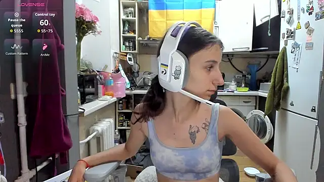 _Nika_Kik's sex show image